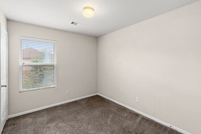 Building Photo - 18715 Windy Stone Dr