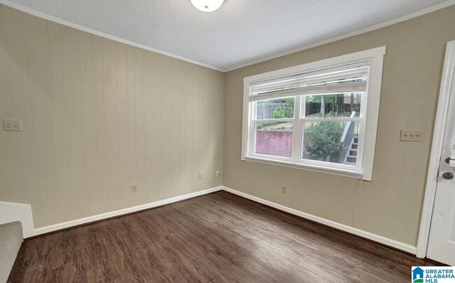 Building Photo - 1504 Al Seier Rd