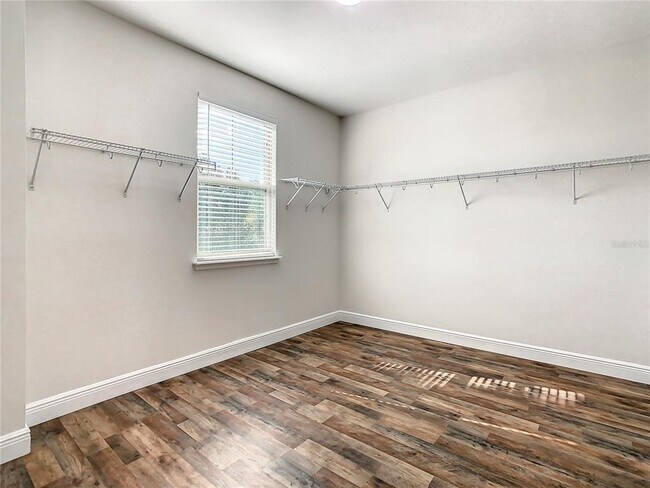 Building Photo - 8917 Blue Mesa Dr
