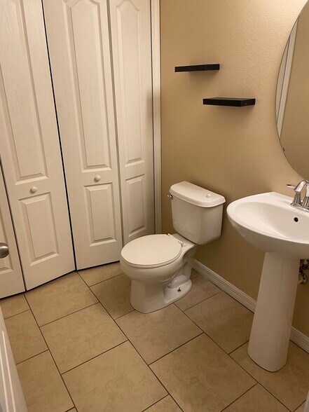 Building Photo - 5457 Limestone Lane