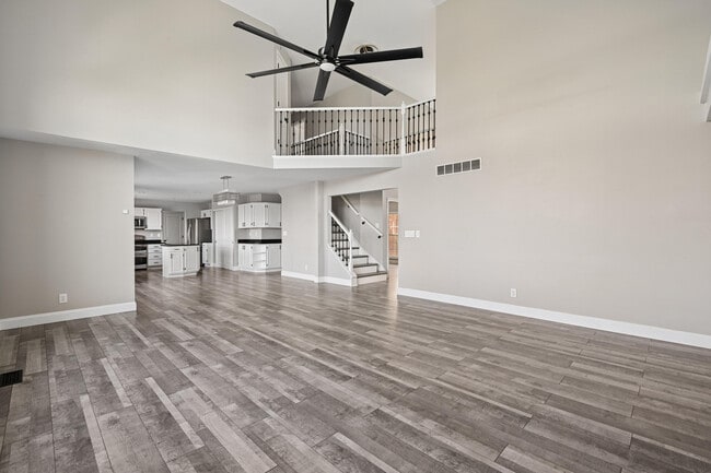 Building Photo - 3947 Buckhill Dr