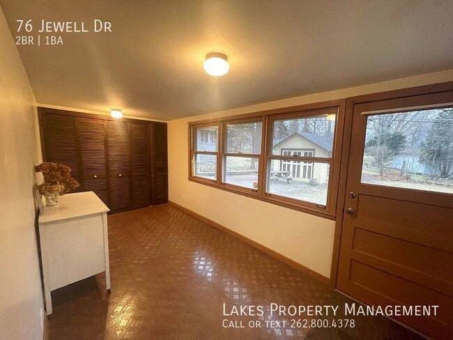 Building Photo - 76 Jewell Dr