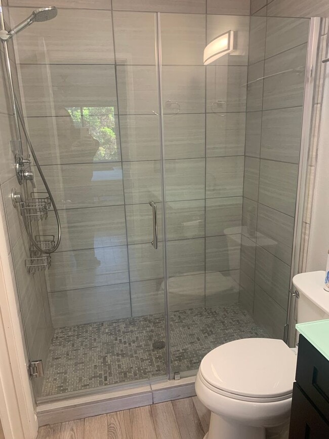 Building Photo - Remodeled, Upstairs 2BD / 1BA Condo Less Than 1/2 Mile From the Beach