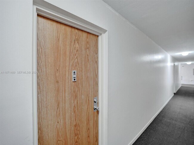 Building Photo - 1891 N 61st Ave