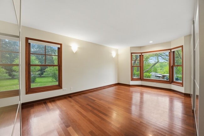 Building Photo - 29 Brookdale Ln