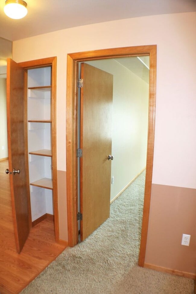 Building Photo - $1,225 | 2 Bedroom, 2 Bathroom Condo | Pet Negotiable | Sublease* | Available for June 1st, 2026 ...