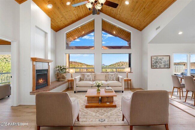 Building Photo - 1280 Majestic Vw Dr