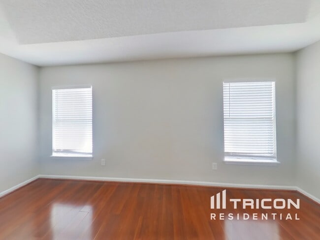 Building Photo - 3582 White Cow Ct