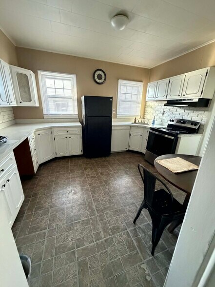 Kitchen - 1843 Hertel Ave. Upper