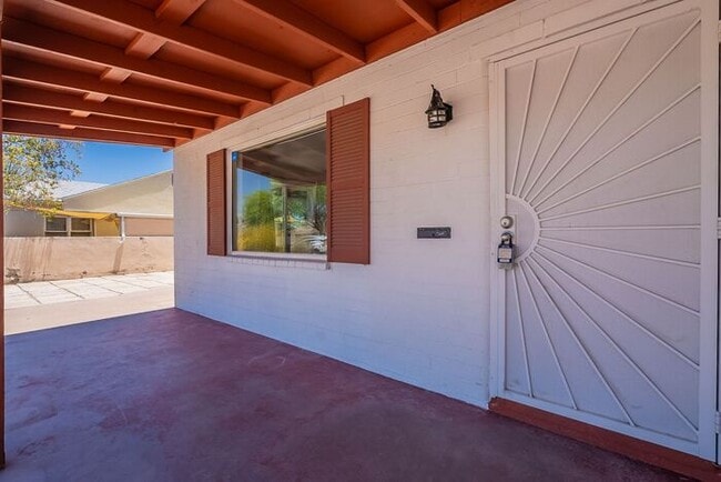 Primary Photo - Desert Light & Outdoor Living – Tucson 2 B...