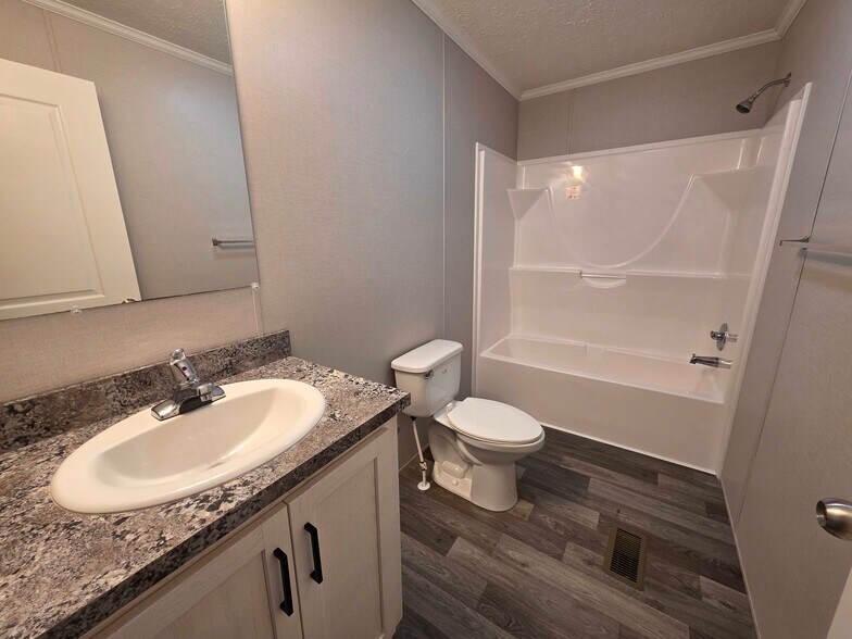 Building Photo - 3730 Birch St