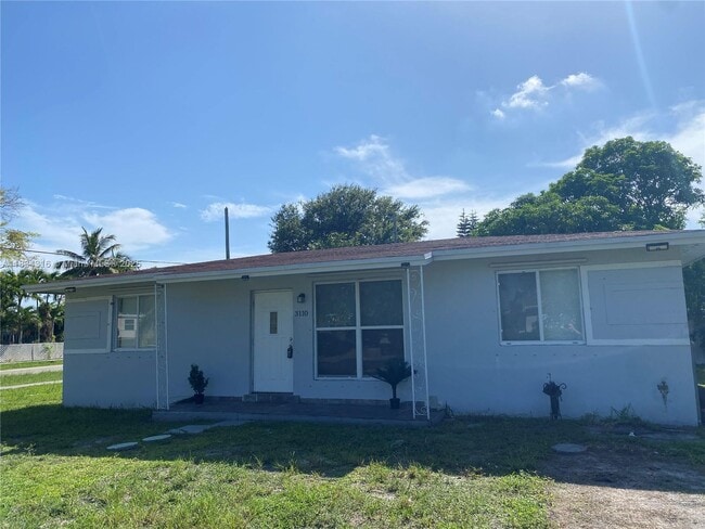 Building Photo - 3110 SW 33rd Ave