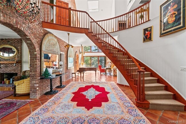 Building Photo - 4 Elfland Ct