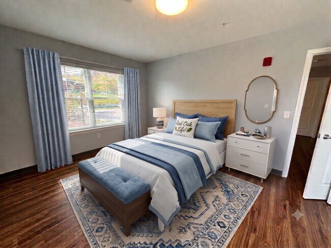 Building Photo - 52 E Ridge Dr