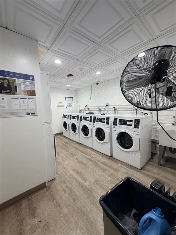 Building Photo - 464 Commonwealth Ave