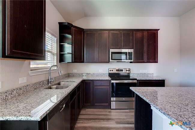 Building Photo - 1122 Lilac Ledge Dr
