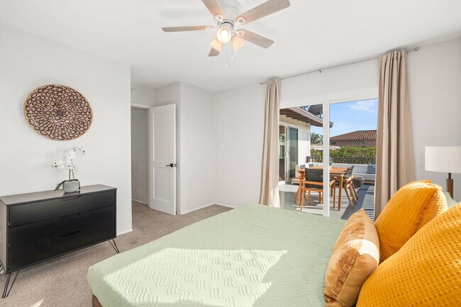 Building Photo - 3640 Princeton Ave