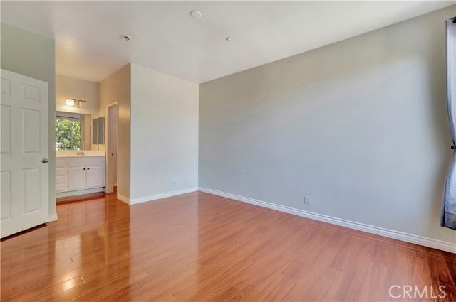 Building Photo - 1702 Crescent Oak
