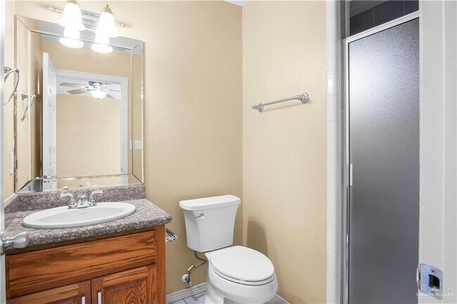 Building Photo - 2622 Easy St