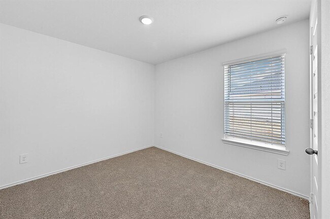 Building Photo - 3610 Ashford Grv Ct