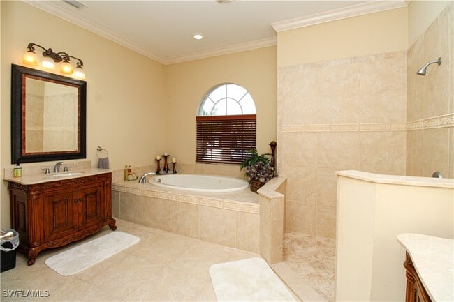 Building Photo - 481 Maunder Ct