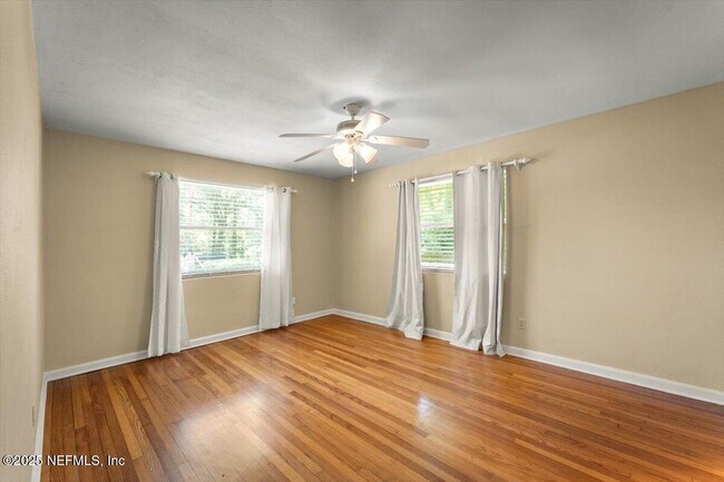 Building Photo - 2240 Jose Cir S