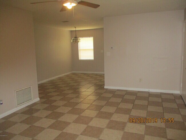 Building Photo - 7474 Centauri Rd