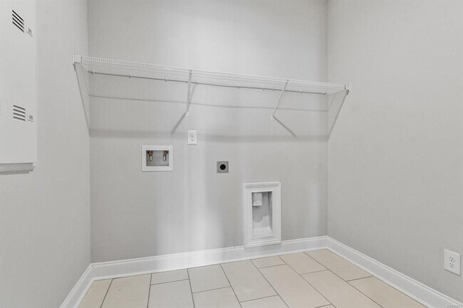 Building Photo - 1420 Wildlife Wy