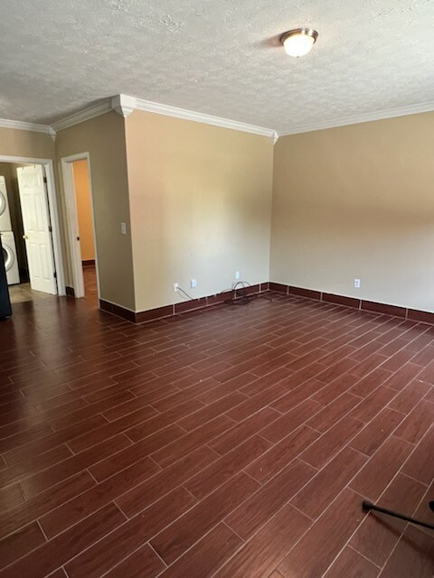 Building Photo - 102 Manna Dr