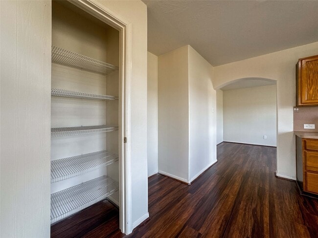 Building Photo - 4119 Knollwick Ct