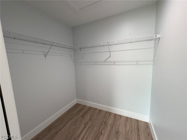 Building Photo - 1144-1146 SW 47th Terrace