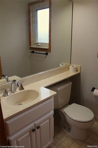 Building Photo - 44227 Brandywyne Rd