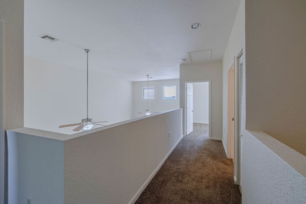 Building Photo - 805 Middleton Dr SW