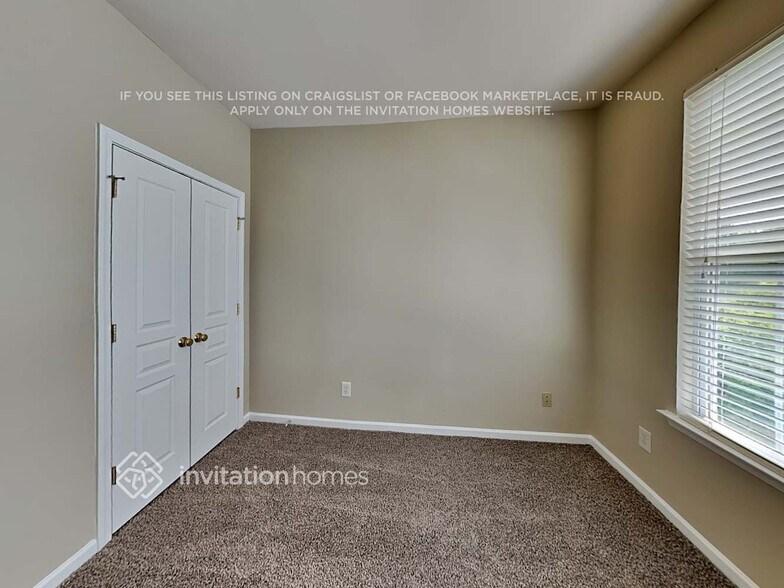 Building Photo - 6103 The Meadows Ln