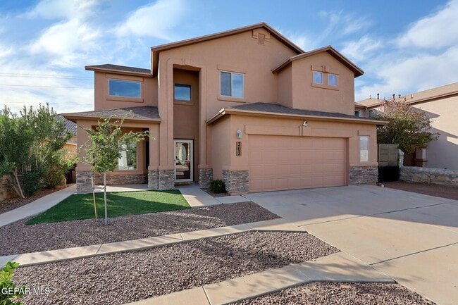 Building Photo - 363 Duskwood St