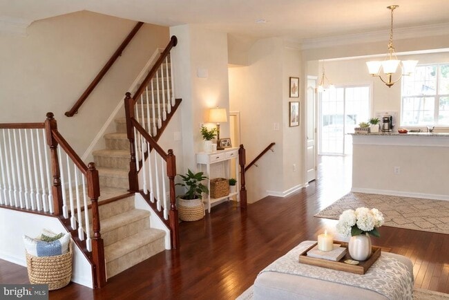 Building Photo - 23109 Dunlop Heights Terrace