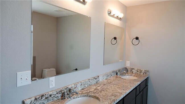 Building Photo - 4401 Creede Dr