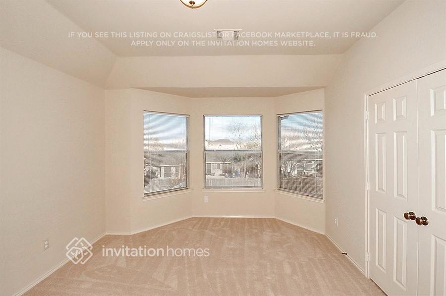 Building Photo - 2432 Telluride Dr