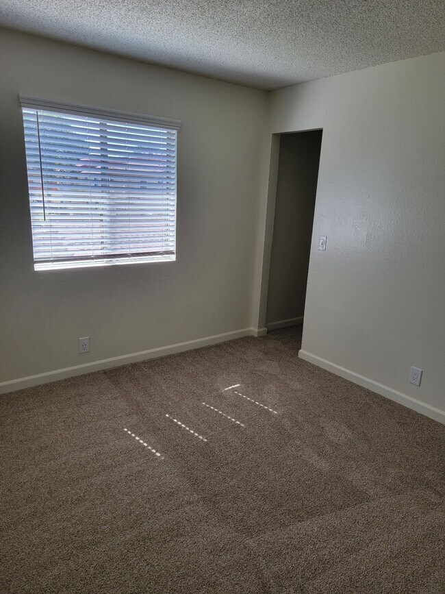 Floorplan - Sunburst Apartments