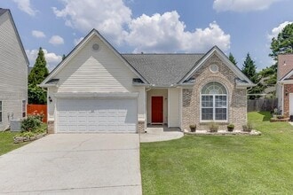 Building Photo - 2464 Laurelfield Dr