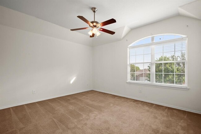 Building Photo - 4617 Tiddle Ln