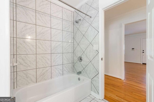 Building Photo - 2820 Hosea L Williams Dr NE