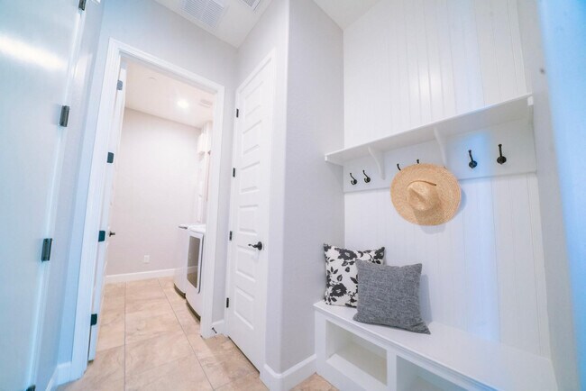 Building Photo - 30401 N 115th Dr