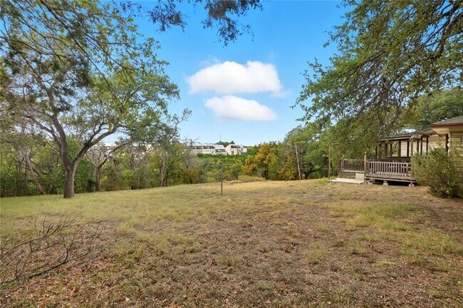 Building Photo - 508 Morris Dr