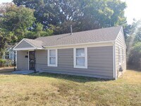 Building Photo - 3220 Alta Rd