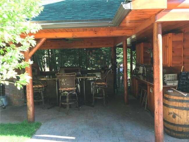 Building Photo - 52 Buck Lake Rd