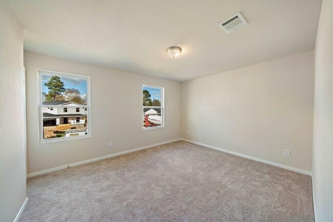 Building Photo - 228 Wild Oak