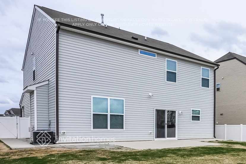 Building Photo - 91 Flowers Crest Way