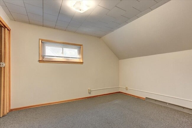 Building Photo - M&amp;E - 1803 1/2 11th St