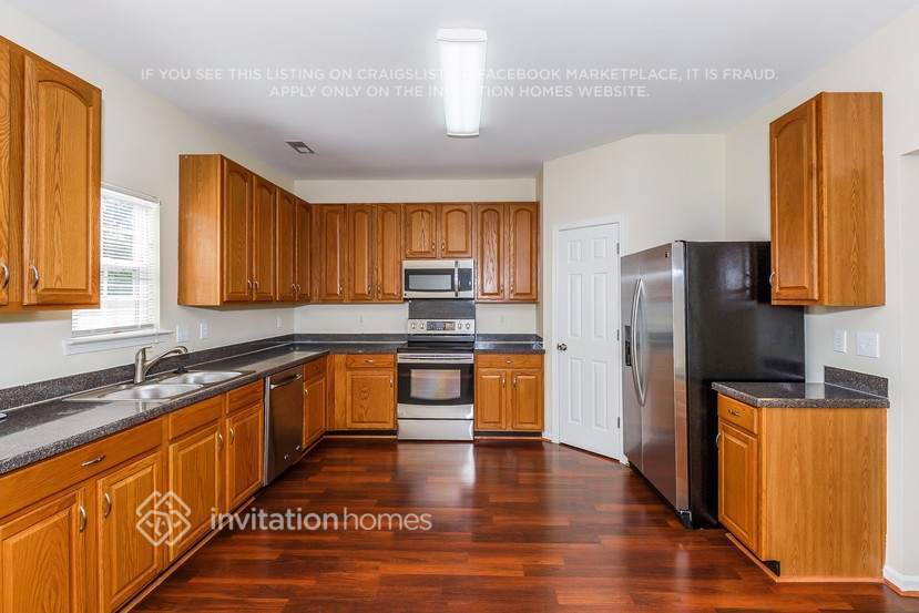 Building Photo - 9505 Constitution Hall Dr